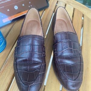 Madewell Brown Crocodile Embossed Flats, women’s loaders, size 6